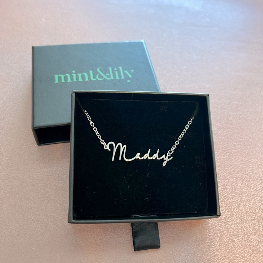 Mint&Lily | “Maddy” Fairy Name Necklace NIB